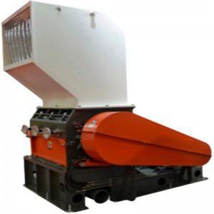 Concasor de butoaie grele